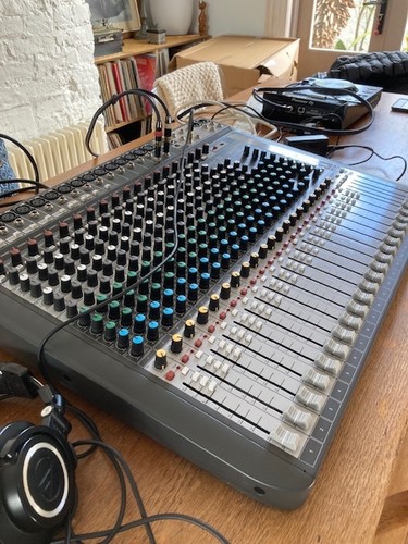 Soundcraft signature mtk - soundcraft,