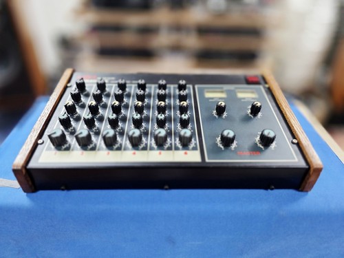 Electronic stereo analog - stereo,